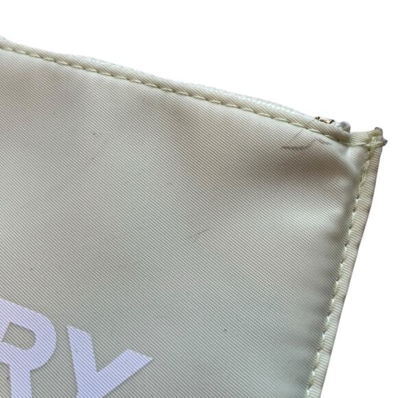 Burberry Wristlet/Cosmetic Bag Light Green Luxury Designer Accessory Makeup Bag - Picture 4 of 11